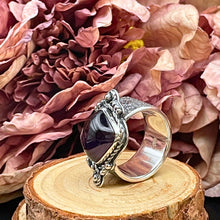 Ladda upp bild till gallerivisning, Oxiderad ring med ametist