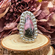 Ladda upp bild till gallerivisning, Silverring med rodonit