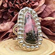 Ladda upp bild till gallerivisning, Silverring med rodonit