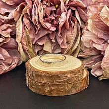 Ladda upp bild till gallerivisning, Penhamrad ring